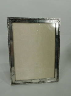 Birks Frame Picture Photo Edwardian Classical Canadian Sterling Silver: Birks Frame Picture Photo Edwardian Classical Canadian Sterling Silver Edwardian Classical sterling silver picture frame. Made by Birks in Canada in 1954. Rectangular window in flat surround with