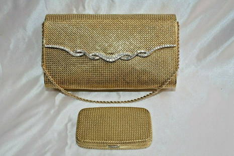 2P FRENCH 18K GOLD DIAMOND PURSE & COIN CASE (648 GR 8.60 CT: 2P FRENCH 18K GOLD DIAMOND PURSE & COIN CASE (648 GR 8.60 CT 1930-1940: French Modified Item: No Base Metal: 18k Main Stone: diamonds Metal: yellow gold Brand: Unbranded Pre-Owned The BIDHAUS