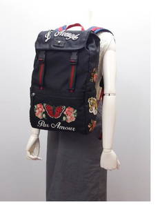 Gucci backpack techno canvas applique black: Gucci backpack techno canvas applique black Brand: Gucci Type: Backpack Material: Canvas Canvas: Color: Black Green Navy Pink Red color White Yellow Hardware Color: Silver Size (HxWxD):