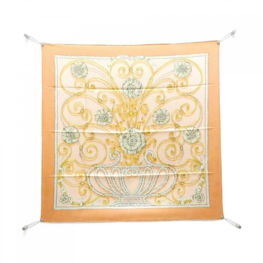 HERMES JOUVENCE carre Scarf: HERMES JOUVENCE carre Scarf Brand: HERMES Style: Scarf Color: SAUMON+ROSE+GOLD Material: silk Gender: Ladies Size: W x H 90cmx90cm Type: Scarf Department: Woman AB: Very Good The BIDHAUS Guarantee: Al