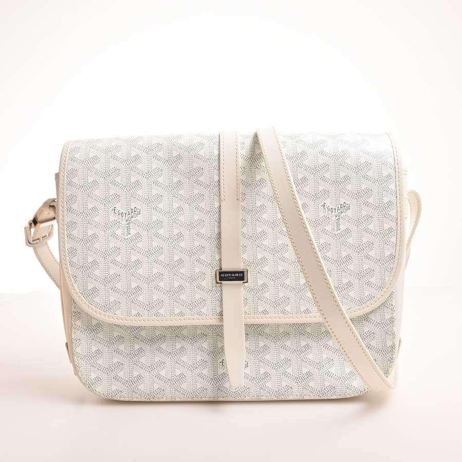 GOYARD Goyard Belvedere PM Shoulder Bag White Leather: GOYARD Goyard Belvedere PM Shoulder Bag White Leather Brand: Goyard Line: Belvedere Type: Shoulder bag Gender: Women Material: Leather Leather: Color: White Size (HxWxD): 22cm x 27cm x 7cm / 8.66 x 10