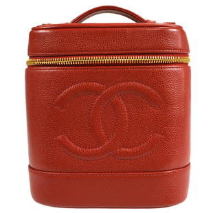 CHANEL CC Cosmetic Vanity Hand Bag Red Caviar Skin Leather 4200789: CHANEL CC Cosmetic Vanity Hand Bag Red Caviar Skin Leather 4200789 Gender: Adult Unisex Country/Region of Manufacture: France Style: Cosmetic Bags Decade: 1990s Material: Caviar skin