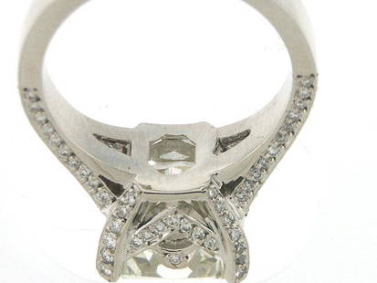 Diamond 5.00ct Radiant Cut Split Shank Pave Engagement Ring Mounting In Platinum: Diamond 5.00ct Radiant Cut Split Shank Pave Engagement Ring Mounting In Platinum Extraordinary Engagement Ring Mounting Features A 5ct Radiant Cut Head Accented By 0.93 Ctw Of Round Brilliant