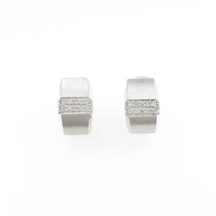 K18WG Diamond Pierced Earrings: K18WG Diamond Pierced Earrings Brand: Unbranded Style: Earrings Material: K18WG Gender: Ladies Main Stone: Diamond 0.32ct ActualSize: H x W : 14.5mm x 8.7mm CenterStone: Diamond 0.32ct Type: