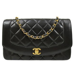 CHANEL Medium Diana CC Single Chain Shoulder Bag 3092333 Black Lambskin: CHANEL Medium Diana CC Single Chain Shoulder Bag 3092333 Black Lambskin Size: Medium Accents: Logo Quilted Model: Diana Shoulder Bag Country/Region of Manufacture: France Department: Women Style: