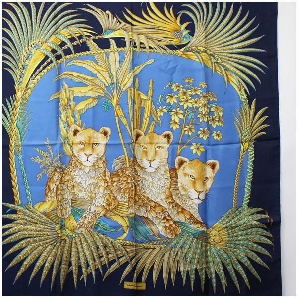 Salvatore Ferragamo Ferragamo silk scarf stall light blue x navy leopard print SAATORE FERRAGAMO |: Salvatore Ferragamo Ferragamo silk scarf stall light blue x navy leopard print SAATORE FERRAGAMO | Ladies Brand: Salvatore Ferragamo Type: Scarf Gender: Men Women Color: Light blue Navy Material: Silk