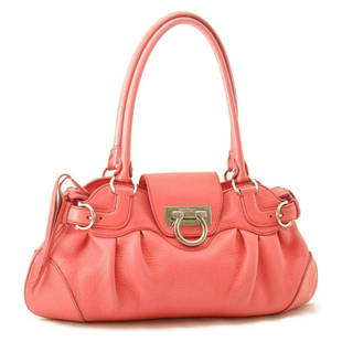 SALVATORE FERRAGAMO Leather Gancini Shoulder Bag Pink: SALVATORE FERRAGAMO Leather Gancini Shoulder Bag Pink Department: Women Size: W36 x H21 x D7cm(Approx) Material: Leather Product Line: Salvatore Ferragamo Gancini Brand: Salvatore Ferragamo Style: