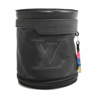 LOUIS VUITTON Expandable Porochon 2WAY Shoulder Bag Pouch Black Nylon: LOUIS VUITTON Expandable Porochon 2WAY Shoulder Bag Pouch Black Nylon Brand: Louis Vuitton Type: Shoulder bag Gender: Men Material: Nylon Nylon: Color: Black Size (HxWxD): 12.5cm x 12cm x