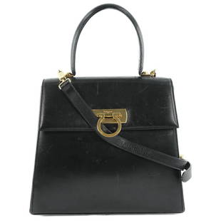 Salvatore Ferragamo 2WAY Shoulder Gancio Calf Black Women's Handbag: Salvatore Ferragamo 2WAY Shoulder Gancio Calf Black Women's Handbag Brand: Salvatore Ferragamo Line: Gancini Type: Handbag Material: Leather Leather: Leather/Fur Type: Calfskin Color: Black 