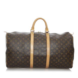 Louis Vuitton Monogram Keepall 55: Louis Vuitton Monogram Keepall 55 The Keepall 55 features a monogram canvas body rolled leather handles and a top zip closure. Brand: Louis Vuitton Model: Monogram Keepall 55 Origin: United States