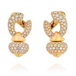 Bvlgari 18K Yellow Gold Diamond Chandra Pave Heart Earrings: Bvlgari 18K Yellow Gold Diamond Chandra Pave Heart Earrings Type: Earrings Metal: 18K Yellow Gold Grams: 27.3 Exact Diamond Weight: 5 Cts Condition: Excellent. Signed By: Bvlgari 