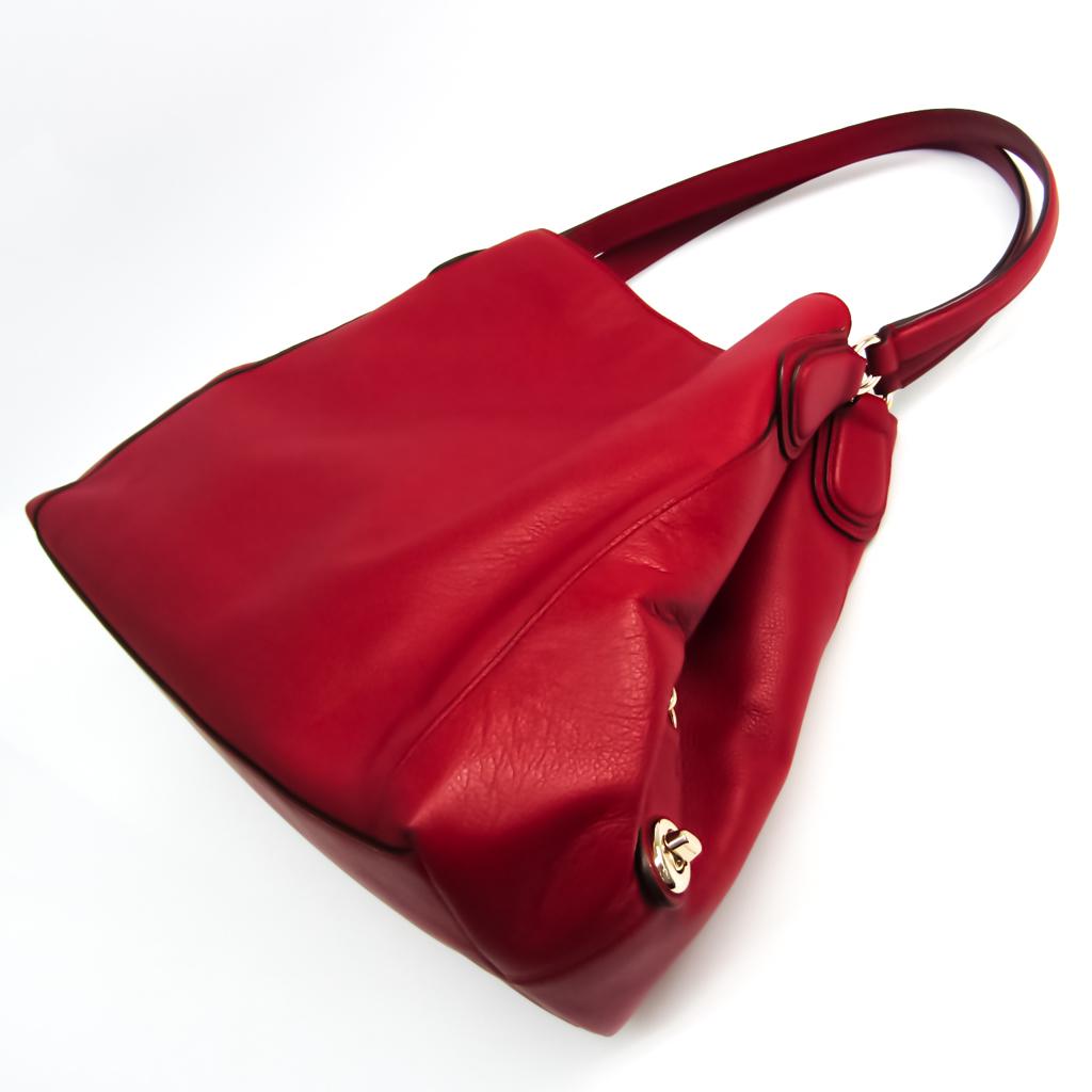Coach ED Refine 33547 Women's Leather Tote Bag Red Color: Coach ED Refine 33547 Women's Leather Tote Bag Red Color Brand: Coach Model: ED Refine 33547 Country of Origin: Vietnam Type: Tote bag Gender: Women Material: Leather Leather: Color: Red color Hardwar