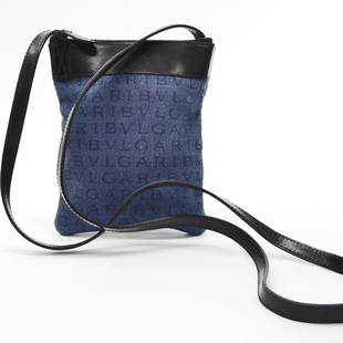 BVLGARI Bag Mania Blue Black Silver Denim Canvas Leather Shoulder Pochette Ladies: BVLGARI Bag Mania Blue Black Silver Denim Canvas Leather Shoulder Pochette Ladies Brand: Bvlgari Country of Origin: Italy Type: Pochette Shoulder bag Gender: Women Material: Denim Leather 