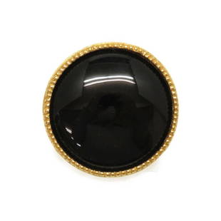 Chanel Vintage Onyx 96A Gold Brooch Accessory Black: Chanel Vintage Onyx 96A Gold Brooch Accessory Black Brand: Chanel Model: vintage Country of Origin: France Type: Brooch Gender: Women Material: Metal Color: Black Stone: Onyx Season: Vintage