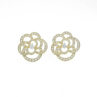 K18YG Flower Diamond Pierced Earring: K18YG Flower Diamond Pierced Earring Material: K18YG Gender: Ladies ActualSize: H x W : 22.6mm x 23.2mm CenterStone: Diamond 1.514ct AB: Very Good The BIDHAUS Guarantee: All items in this