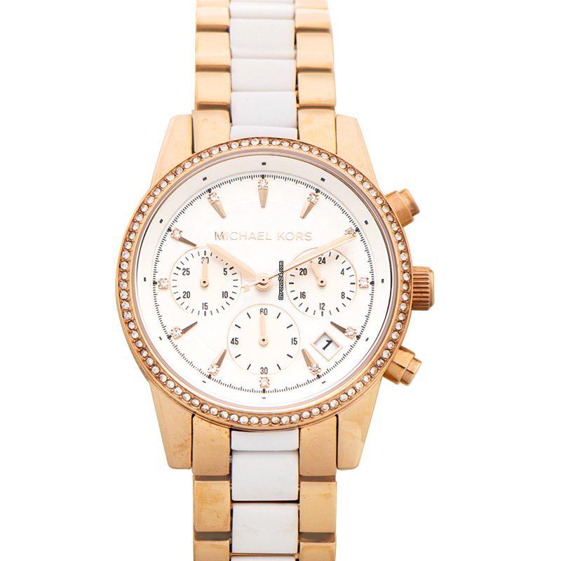 Michael Kors Ritz Quartz Chronograph White Dial Ladies Watch - MK6324: Michael Kors Ritz Quartz Chronograph White Dial Ladies Watch - MK6324 Brand: Michael Kors Dealer product code: 16890A Movement: Quartz Case material: Steel Bracelet material: Steel Year of production: