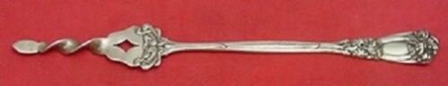 Iris By Durgin-Gorham Sterling Butter Pick Pierced Twisted Original 6 1/4": Iris By Durgin-Gorham Sterling Butter Pick Pierced Twisted Original 6 1/4" Maker: Durgin Brand: Gorham Type: Butter Pick Composition: Sterling Silver Original/Reproduction: Original Age: 1900-1940 Iri
