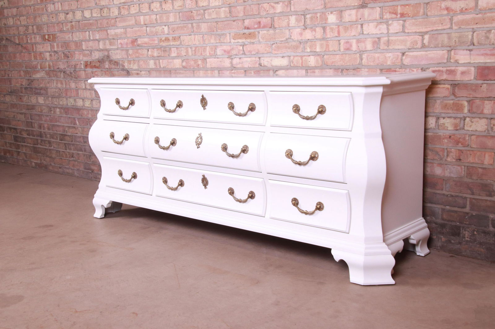 Century Furniture Bombay Form White Lacquered Triple Dresser Newly Refinished: Century Furniture Bombay Form White Lacquered Triple Dresser Newly Refinished A gorgeous Italian style bombay form triple dresser or credenza By Century Furniture USA Late 20th Century White lacquered