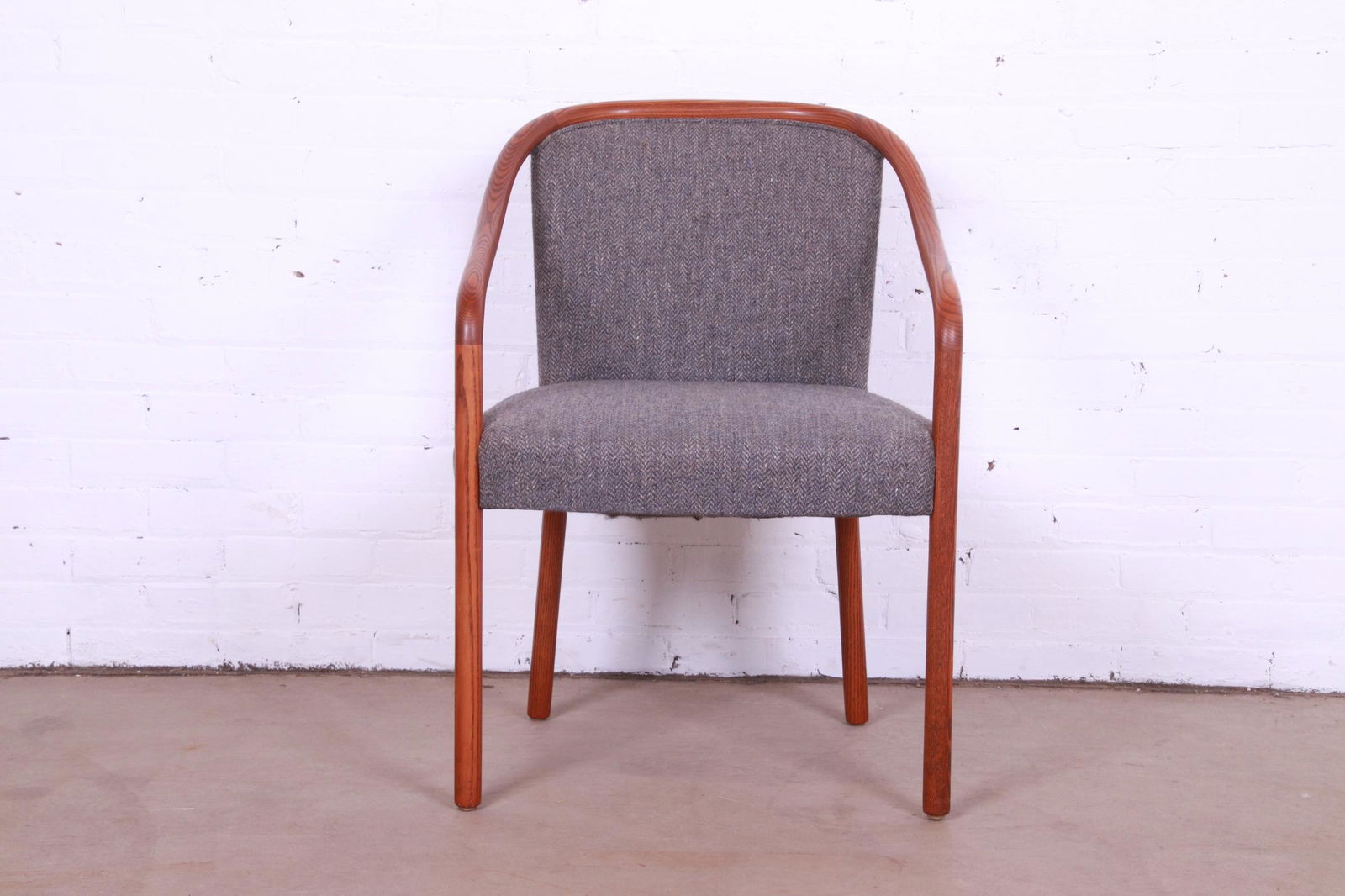 Ward Bennett for Brickel Associates Landmark Armchair 1970s: Ward Bennett for Brickel Associates Landmark Armchair 1970s A gorgeous mid-century modern Landmark club chair By Ward Bennett for Brickel Associates USA 1970s Bent ash frame with upholstered seat and