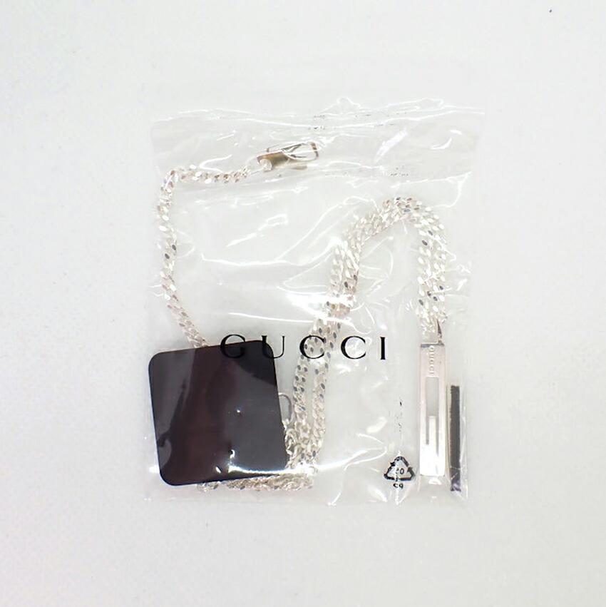 GUCCI / Gucci SV925 tag pendant necklace box with: GUCCI / Gucci SV925 tag pendant necklace box with Brand: Gucci Necklace Type: Pendant necklace Pendant Type: Pendant Material: Sterling silver 925 Condition: New The BIDHAUS Guarantee: All items in th