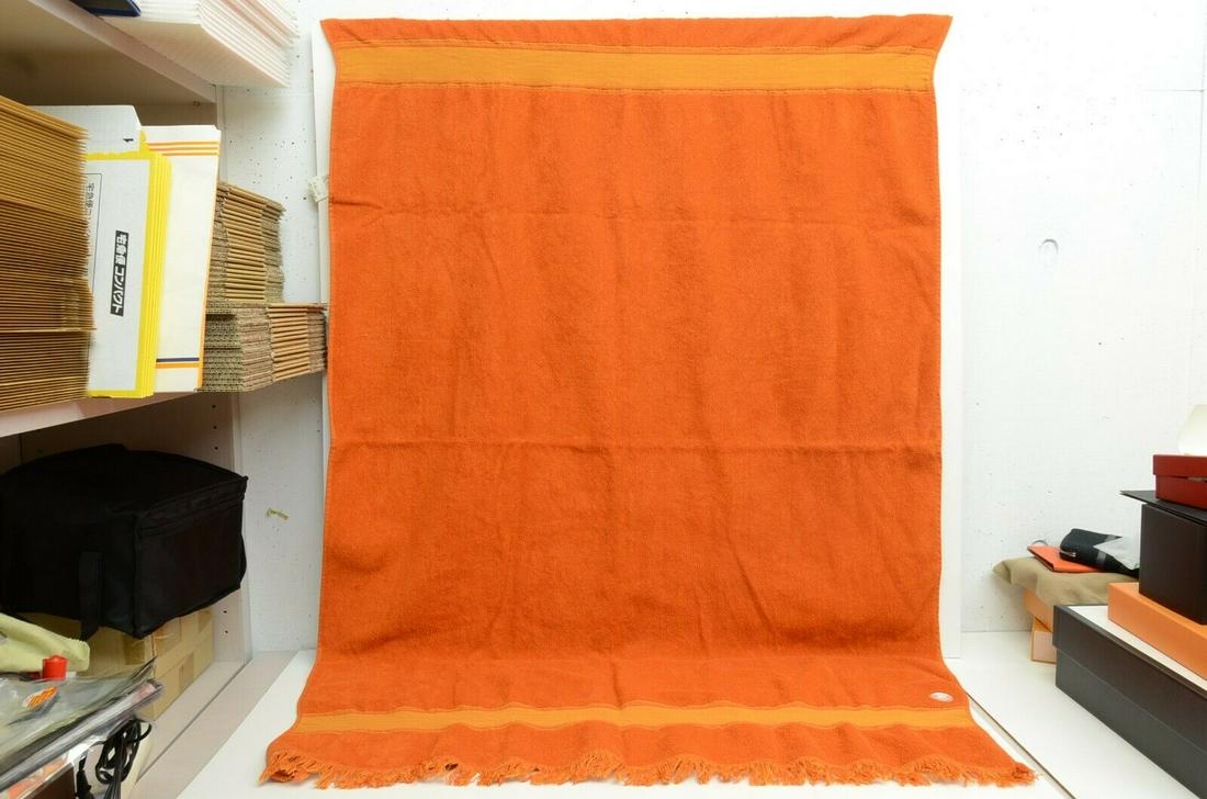 Hermes Towel 100% Cotton Signature Orange Soft Bath Beach Stripe: Hermes Towel 100% Cotton Signature Orange Soft Bath Beach Stripe Softness: Soft Shape: Rectangle Country/Region Of Manufacture: France Activity: Beach Pool Sauna Spa Department: Adults Kids Item Width