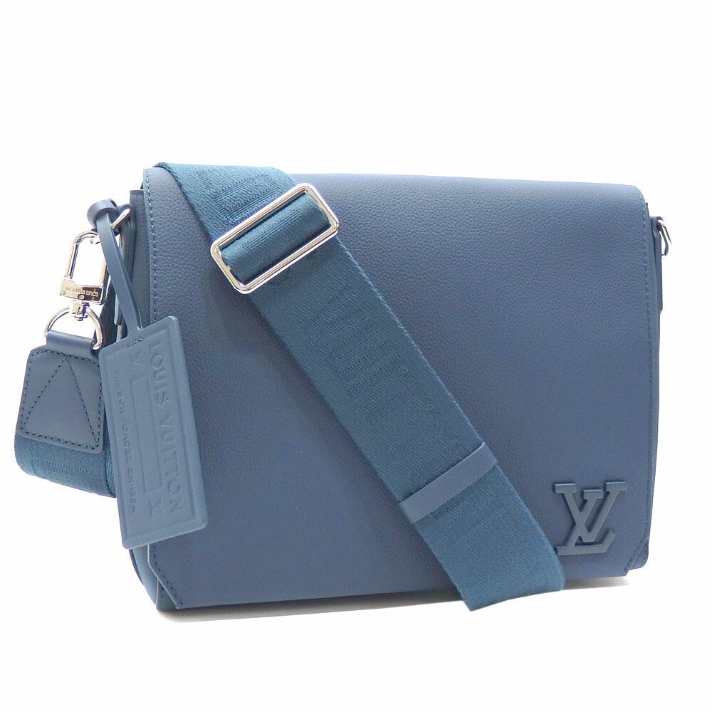 Louis Vuitton Shoulder Bag New Men's M59327 Blue Aerogram Leather: Louis Vuitton Shoulder Bag New Men's M59327 Blue Aerogram Leather Brand: Louis Vuitton Type: Shoulder bag Color: Blue Inner Pocket: Open pocket2 Open pocket: 2 Outer Pocket: Zipper pocket1 Zipper pock