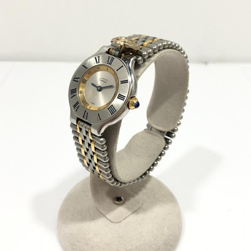 Cartier must21 mast 1340 Quartz rose gold silver color: Cartier must21 mast 1340 Quartz rose gold silver color Brand: Cartier Line: Must 21 Color: Gold Silver Movement: Quartz Wrist Size: 18cm / 7.08 Condition: Used (good) The BIDHAUS Guarantee: All items 