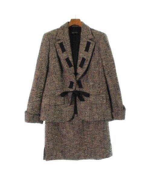 ESCADA Jacket: ESCADA Jacket Brand: ESCADA Color: Beige x Multi Color Size: M Size (Women's): 40/40 (M rank) Size Type: Regular Type: suit Pre-Owned The BIDHAUS Guarantee: All items in this auction are guaranteed au