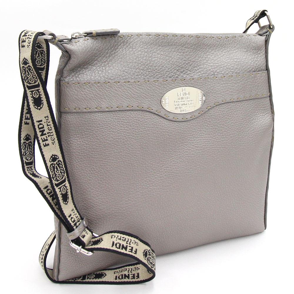 Fendi Shoulder Bag Celeria 8BT109 Gray Leather Ladies: Fendi Shoulder Bag Celeria 8BT109 Gray Leather Ladies Brand: Fendi Line: Selleria Type: Shoulder bag Material: Leather Leather: Color: Gray Size (HxWxD): 28.5cm x 29.5cm x 2.5cm / 11.22 x 11.61 x 0.98