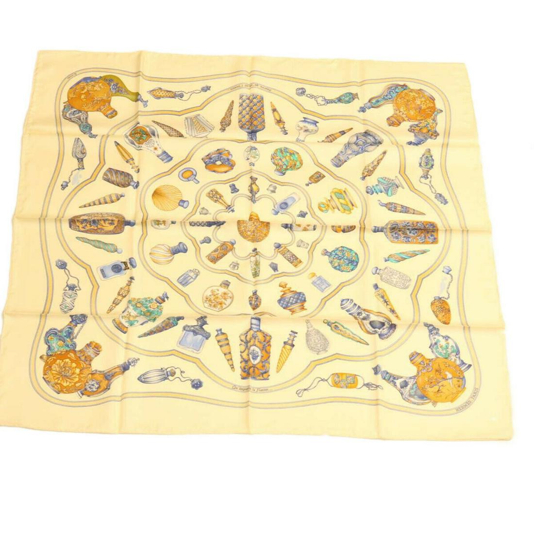 HERMES Carre 90 Scarf ""Qu'importe le flacon"" Silk Beige: HERMES Carre 90 Scarf ""Qu'importe le flacon"" Silk Beige Brand: HERMES Style: Scarf Material: Silk Color: Beige Bag Height: 35.4inch(Approx) / 90cm(Approx) Bag Length: 35.4inch(Approx) / 90cm(Approx)