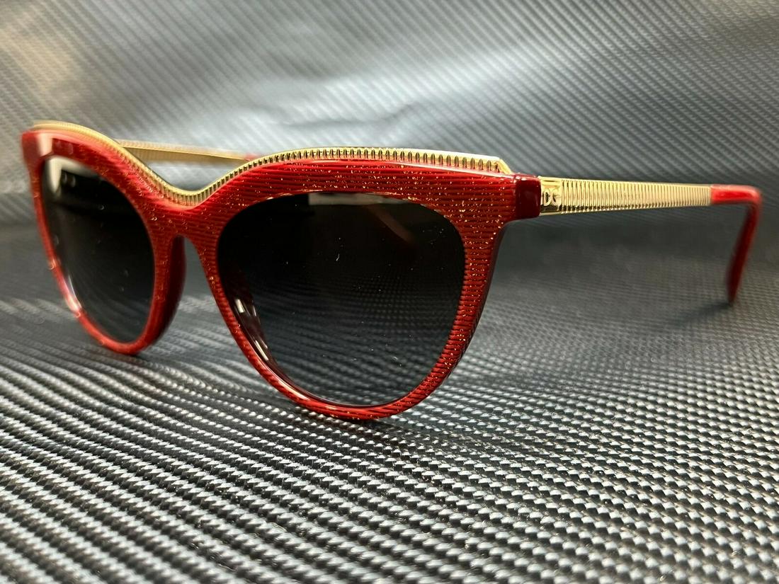 Dolce & Gabbana DG4335 3219/8G Burgundy Women Sunglasses 54 mm: Dolce & Gabbana DG4335 3219/8G Burgundy Women Sunglasses 54 mm Brand: Dolce&Gabbana Frame Color: Burgundy Type: Eyeglasses Lens Socket Width: 54 mm Frame Material: Metal Plastic Bridge Width: 18 mm Te