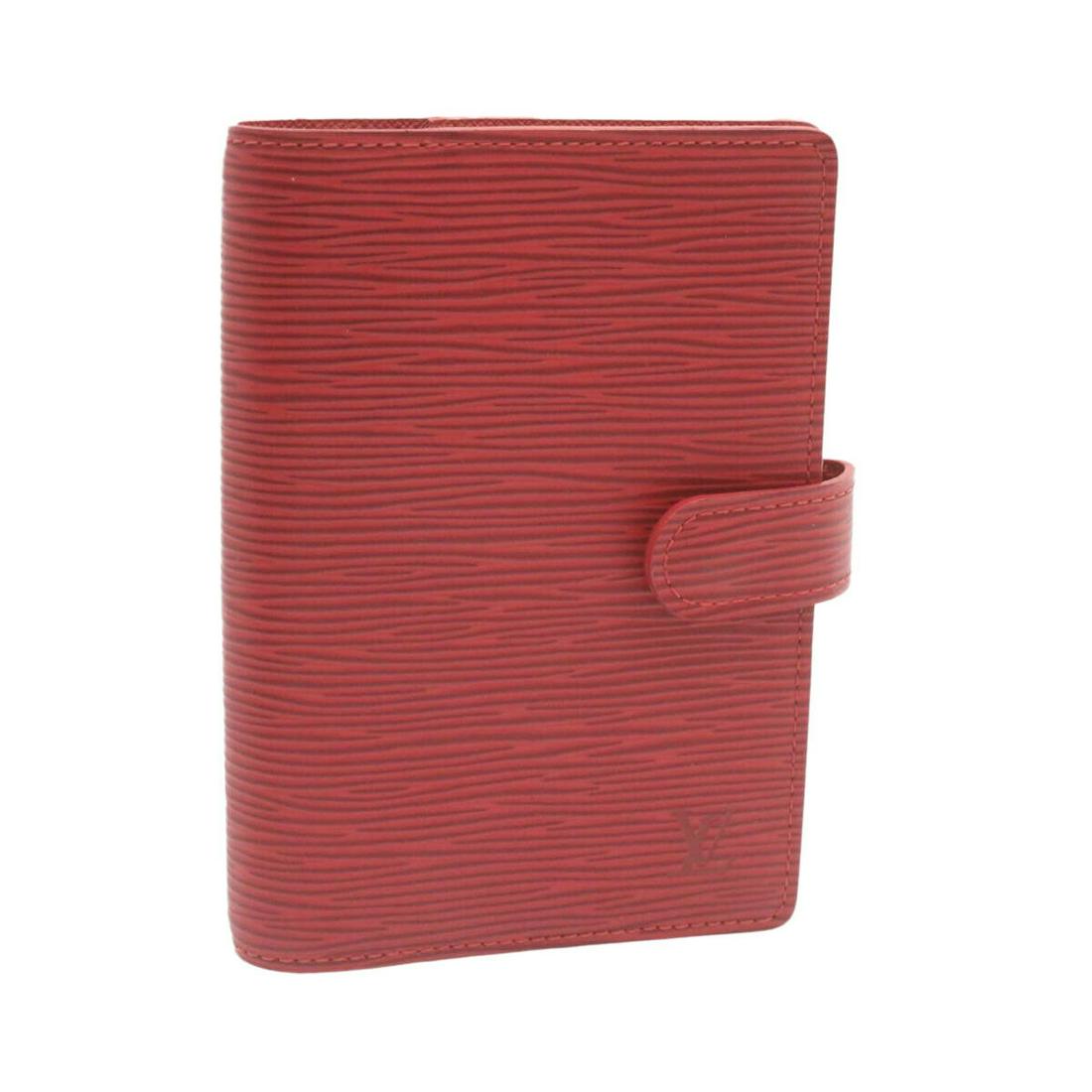 LOUIS VUITTON Epi Agenda PM Day Planner Cover Red R20057 LV: LOUIS VUITTON Epi Agenda PM Day Planner Cover Red R20057 LV Brand: LOUIS VUITTON Style: Day Planner Cover Material: Epi Leather Color: Red Bag Height: 5.7inch(Approx) / 14.5cm(Approx) Bag Depth: 0.6in