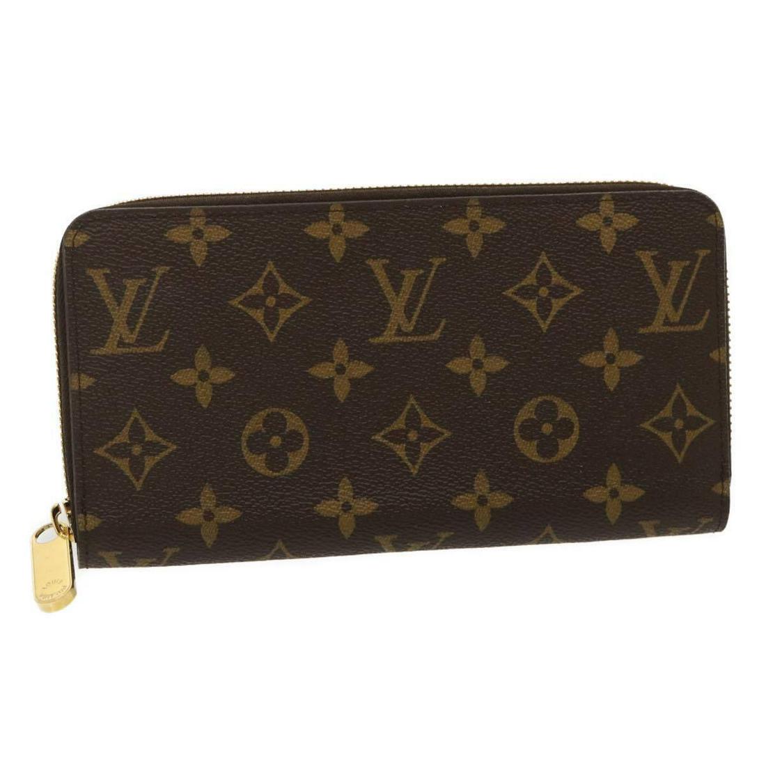 LOUIS VUITTON Monogram Zippy Wallet Long Wallet M60017 LV: LOUIS VUITTON Monogram Zippy Wallet Long Wallet M60017 LV Brand: LOUIS VUITTON Style: Long Wallet Material: Monogram Canvas Color: Monogram Bag Height: 4.1inch(Approx) / 10.5cm(Approx) Bag Depth: 1.0i