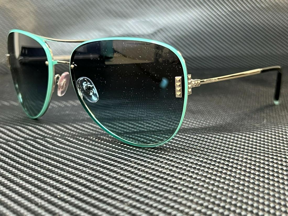 TIFFANY TF3066 60019S Silver Azure Gradient Blue Women Sunglasses 62: TIFFANY TF3066 60019S Silver Azure Gradient Blue Women Sunglasses 62 Magnification Strength: 2019 Lens Technology: Anti-Reflective Character: Silver Blue Vintage: No Brand: Tiffany & Co. Frame Color: 