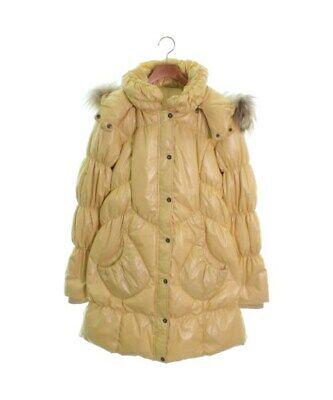 MAx MARA WEEK END LINE Down Coats: MAx MARA WEEK END LINE Down Coats Brand: MAX MARA WEEK END LINE Style: Puffer Color: Yellowish Size: 46(about xL) Department: Women Size (Women's): 46 (XL rank) Size Type: Regular Type: down coat The