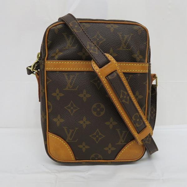 Louis Vuitton Monogram Danube M45266 Shoulder Bag Ladies: Louis Vuitton Monogram Danube M45266 Shoulder Bag Ladies Brand: Louis Vuitton Type: Shoulder bag Gender: Women Material: Monogram Monogram: Color: Brown Size (HxWxD): 21.5cm x 14.5cm x 5cm / 8.46 x 5.
