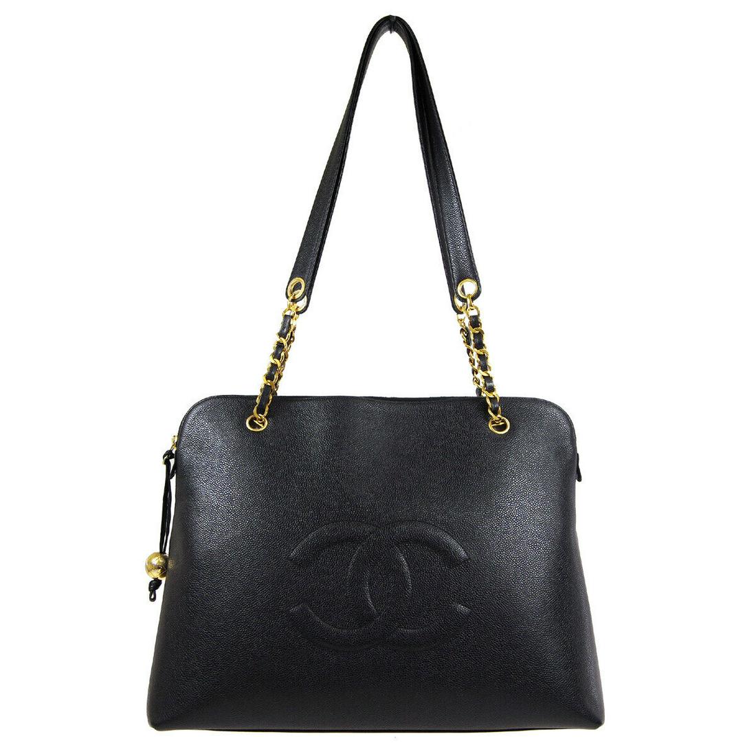 CHANEL Jumbo CC Chain Shoulder Tote Bag 3390724 Purse Black Caviar Skin: CHANEL Jumbo CC Chain Shoulder Tote Bag 3390724 Purse Black Caviar Skin Size: Large Accents: Logo Model: Chain Shoulder Tote Bag Style: Tote Handle Style: Shoulder Strap Bag Height: 12.2 Product Line: