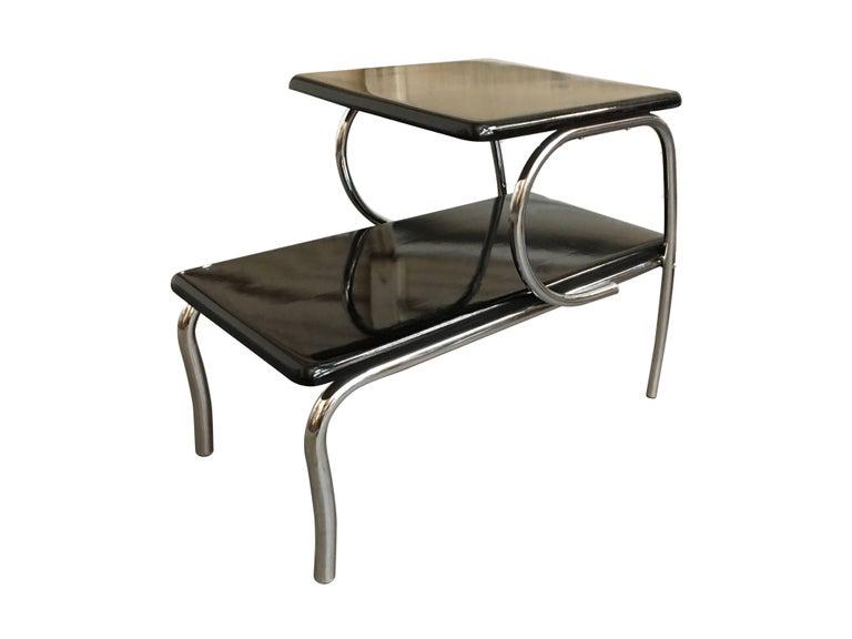 Wolfgang Hoffmann Style Art Deco Chrome & Micarta Side Table: Wolfgang Hoffmann Style Art Deco Chrome & Micarta Side Table Dimensions: Height: 21 in. (53.34 cm) Dimensions: Width: 16 in. (40.64 cm) Dimensions: Depth: 24 in. (60.96 cm) Style: Art Deco (Of the Per
