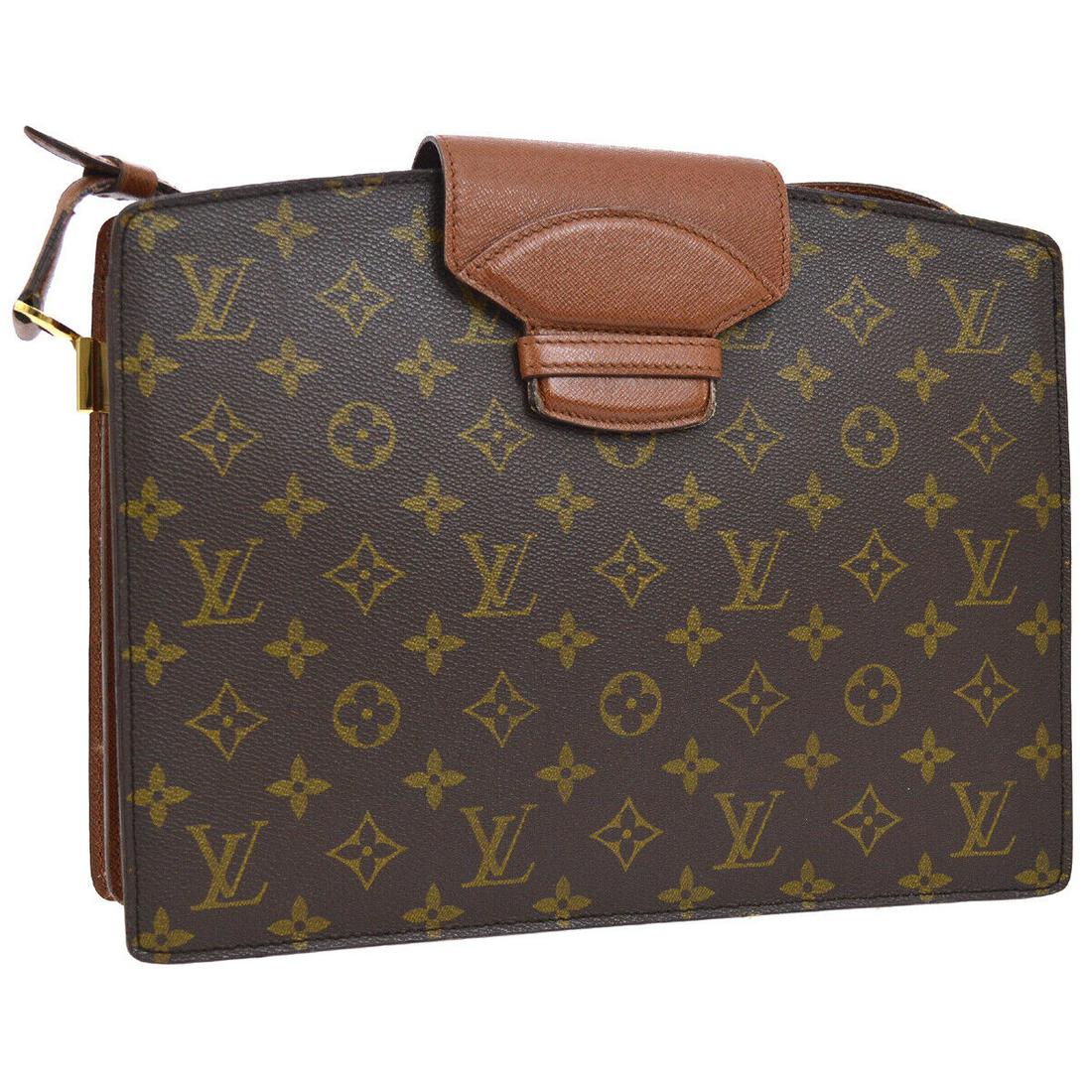 LOUIS VUITTON COURCELLES CROSS BODY SHOULDER BAG MONOGRAM M51375 VI1923: LOUIS VUITTON COURCELLES CROSS BODY SHOULDER BAG MONOGRAM M51375 VI1923 Size: Medium Accents: Logo Model: Monogram Handle/Strap Material: Leather Intended Use: Everyday Style: Crossbody Inside Pockets