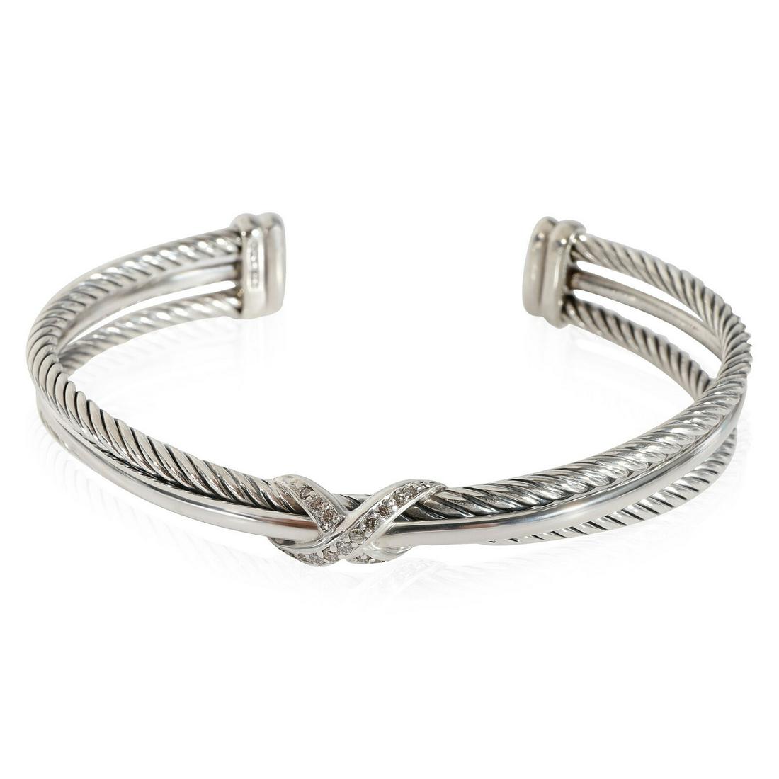 David Yurman X Collection Diamond Bracelet in 925 Sterling Silver 0.13 CTW: David Yurman X Collection Diamond Bracelet in 925 Sterling Silver 0.13 CTW Side Stone Shape: Round Brilliant Item Length: 6.5 in Side Stone Type: Diamond Side Stone Weight (Cts): 0.13 Side Stone Color