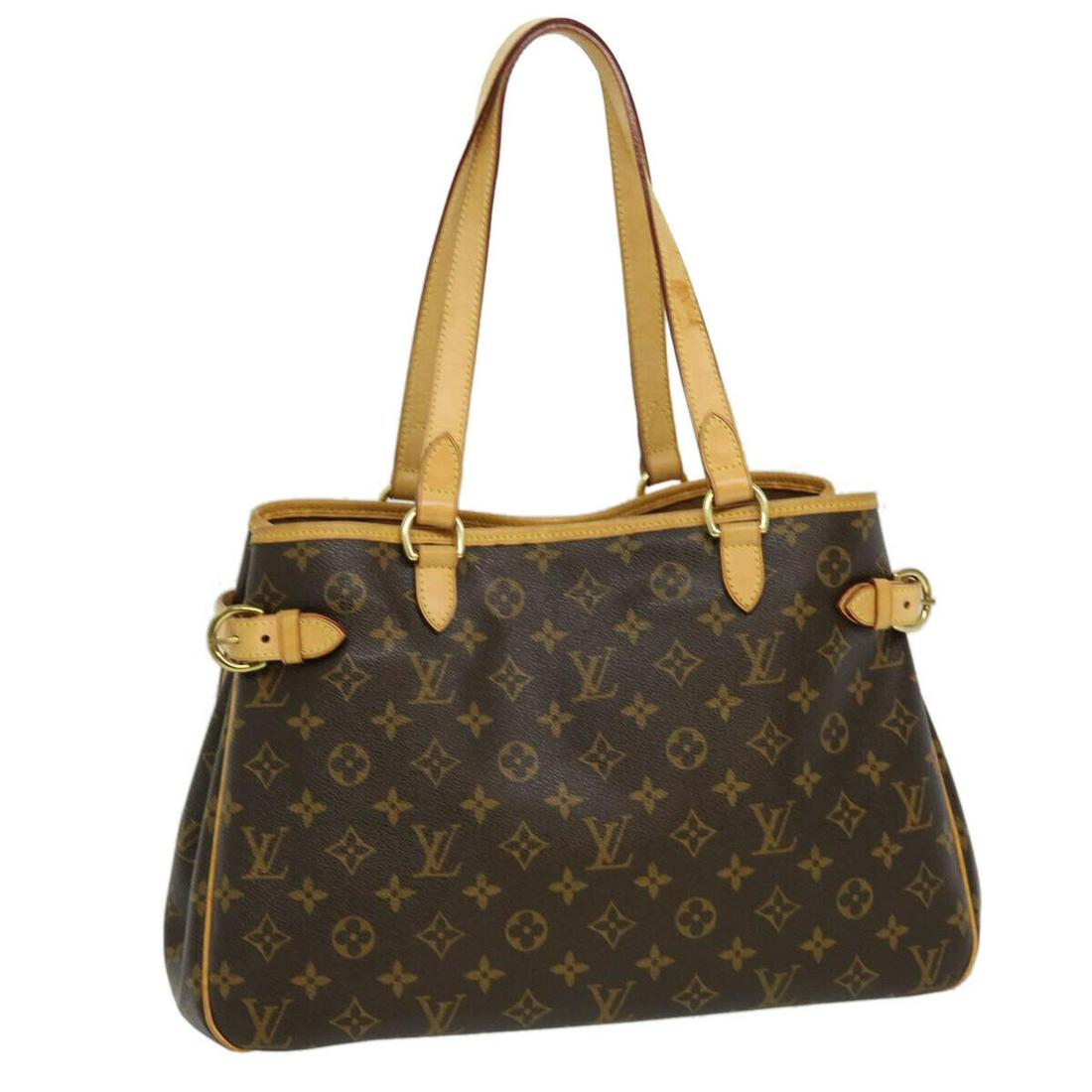 LOUIS VUITTON Monogram Batignolles Horizontal Tote Bag M51154 LV: LOUIS VUITTON Monogram Batignolles Horizontal Tote Bag M51154 LV Brand: LOUIS VUITTON Style: Tote Bag Material: Monogram Canvas Exterior Color: Monogram Bag Height: 9.1inch(Approx) / 23cm(Approx) Bag 