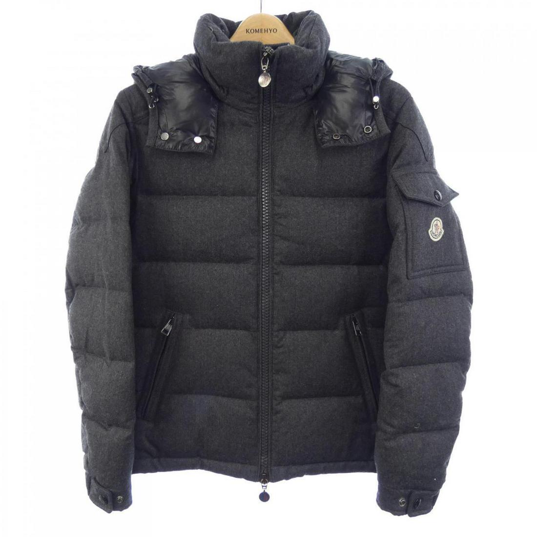 Moncler MONCLER Down Jackets: Moncler MONCLER Down Jackets Brand: Moncler Style: JACKET Color: Gray "Gender: Mens " Size: 00 Size Type: Regular Type: JACKET B: Reasonable Wear and Tear The BIDHAUS Guarantee: All items in this auct