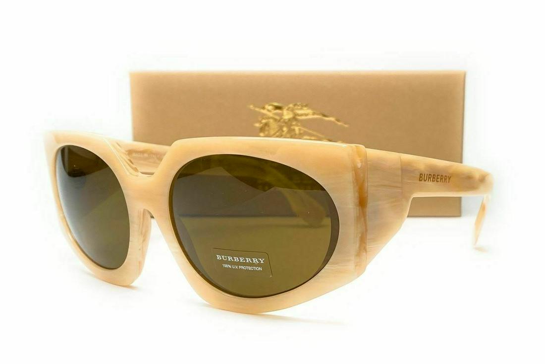 BURBERRY BE4306 305573 Striped Beige Women's Sunglasses 60 mm: BURBERRY BE4306 305573 Striped Beige Women's Sunglasses 60 mm Lens Material: Plastic Style: Rectangle Temple Length: 140 mm Type: Sunglasses Features: Lightweight Year Manufactured: 2020-2029 Frame Ma