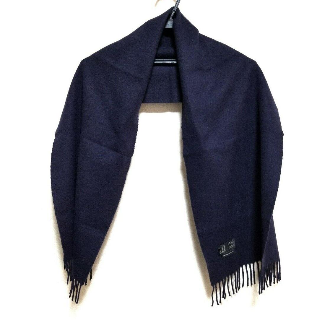 dunhill/ALFREDDUNHILL Dark Navy Cashmere Scarf: dunhill/ALFREDDUNHILL Dark Navy Cashmere Scarf Brand: dunhill/ALFREDDUNHILL Style: Scarf Color: Dark Navy Material: Cashmere Accessories: None Type: Scarf B: Reasonable Wear and Tear The BIDHAUS Guara