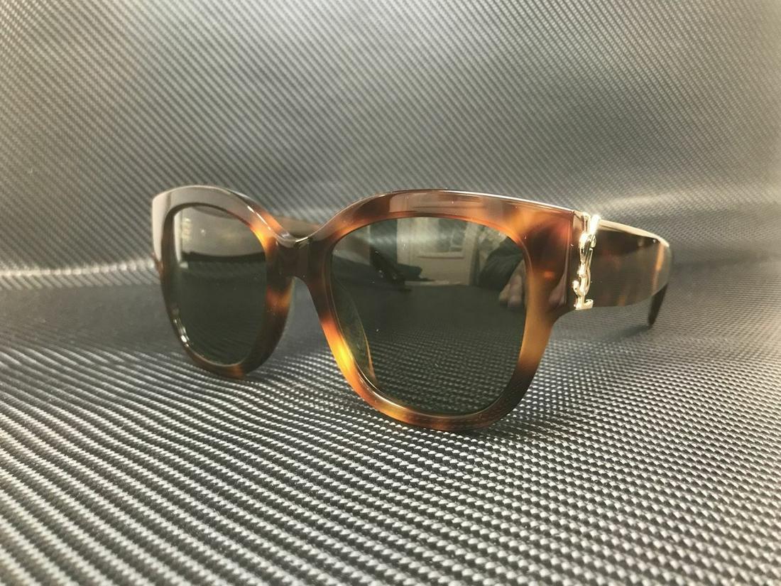 SAINT LAURENT SLM95/F 003 Havana Phantos 56 mm Women's Sunglasses: SAINT LAURENT SLM95/F 003 Havana Phantos 56 mm Women's Sunglasses Brand: Yves Saint Laurent Frame Color: Beige Type: Sunglasses New The BIDHAUS Guarantee: All items in this auction are guaranteed to b