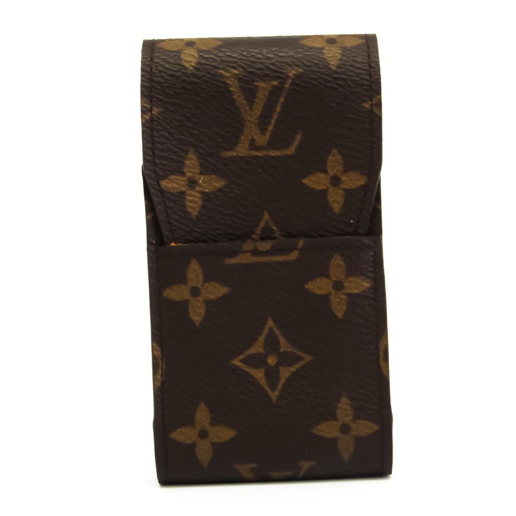 Louis Vuitton Monogram Cigarette Case Monogram Monogram Cigarette Case M63024: Louis Vuitton Monogram Cigarette Case Monogram Monogram Cigarette Case M63024 Brand: Louis Vuitton Line: Monogram Model: Cigarette Case M63024 Country of Origin: France Type: Cigarette case Material: 