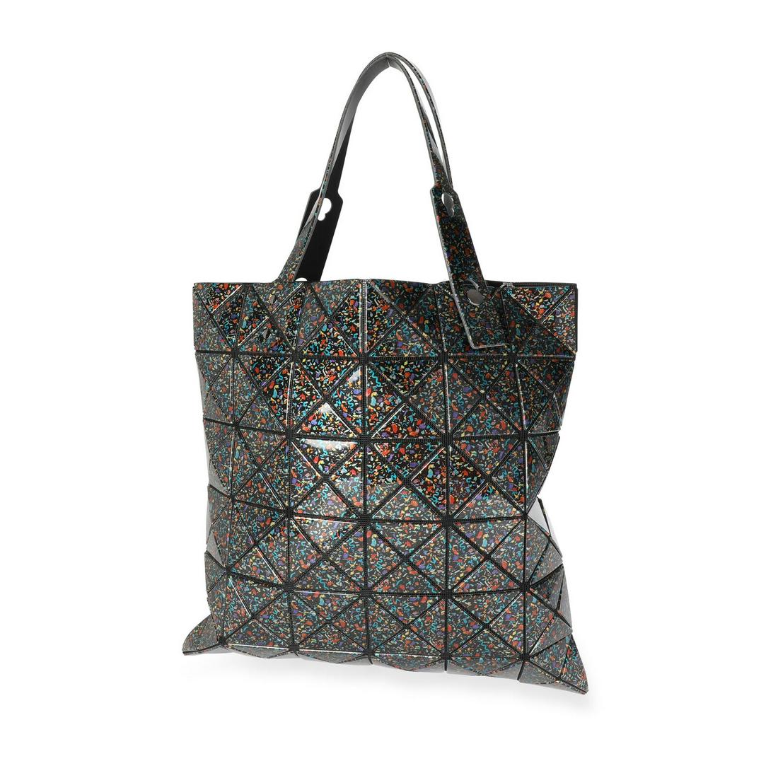 Issey Miyake Stone Black Mix No. 18 Medium Geodesic Tote: Issey Miyake Stone Black Mix No. 18 Medium Geodesic Tote Dimensions: 13.5 x 13 x Handbag Accessories: Other;Care Booklet Bag Length: 13.5 in Bag Height: 13 in Style: Shoulder Bag;Top Handle;Tote Mater