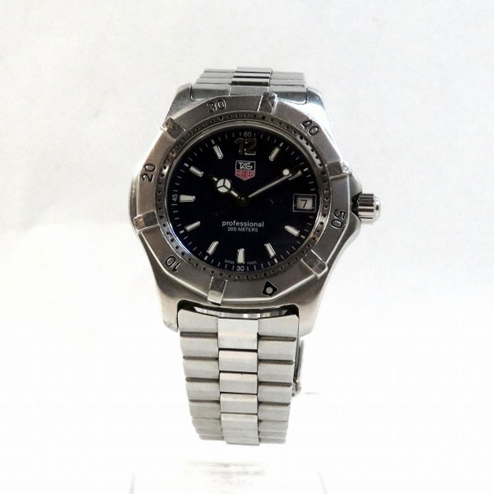 TAG Heuer Professional 200m WK1113-0 Quartz Watch Mens: TAG Heuer Professional 200m WK1113-0 Quartz Watch Mens Brand: Tag Heuer Line: Professional Material (Case): Stainless steel Material (Band): Stainless steel Movement: Quartz Water Resistant: Yes Water