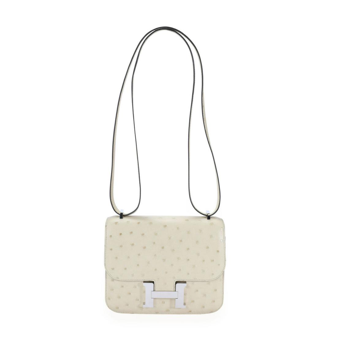 Constance 18 Interior