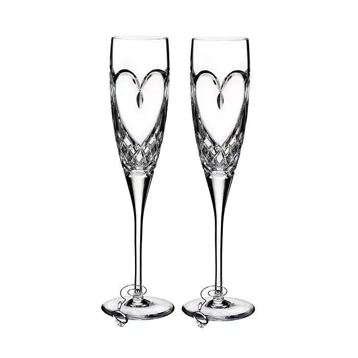 Waterford G6861 True Love Lead Crystal Champagne Flute 7.1 Oz (Only One Flute): Waterford G6861 True Love Lead Crystal Champagne Flute 7.1 Oz (Only One Flute) Brand: Waterford Type: Champagne Flute Color: Clear Material: Crystal Pre-Owned The BIDHAUS Guarantee: All items in this